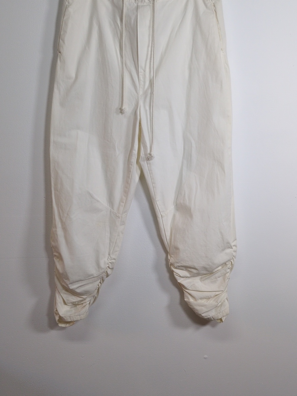 Free People Ruched Ankle Joggers  White 100% Cotton Drawstring Waist Size Small